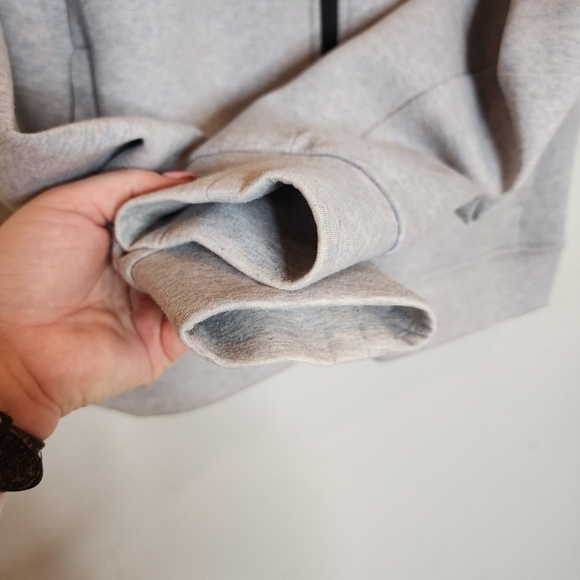 Tommy John The Go Anywear Collection Zip up jacket. Heathered grey and blue. L. - Picture 6 of 16